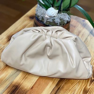 BTG Pouch BEJ 3