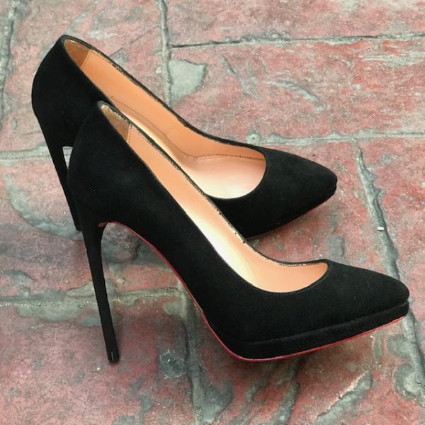 CL-Siyah-Suet-stiletto-resim-1998.jpg