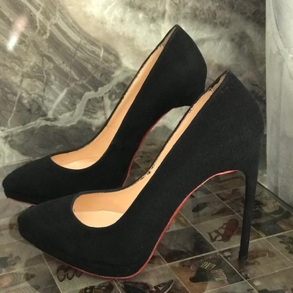 CL-Siyah-Suet-stiletto-resim2-1998.jpg
