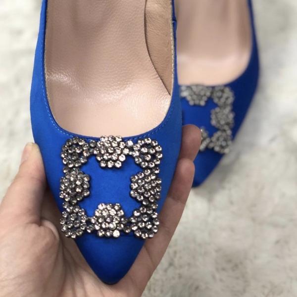 MNL-Saks-Mavi-Stiletto-resim2-2011.jpg