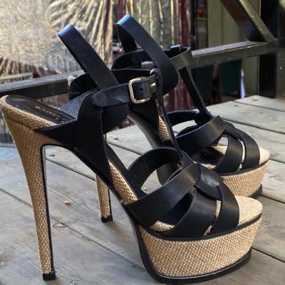Siyah Mat Krem Platform Taban