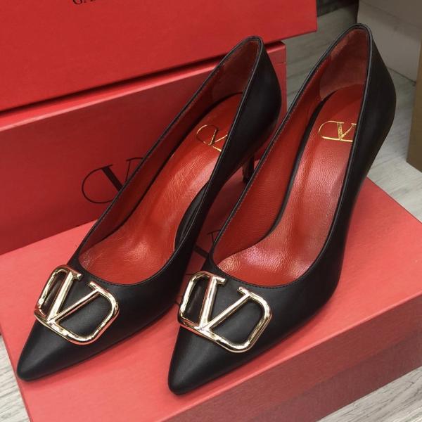 VL-Siyah--Stiletto-resim3-2018.jpg