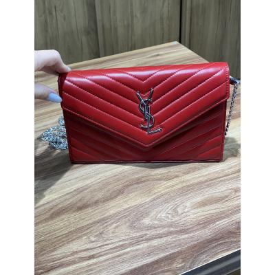 YSL Mektup Kırmızı