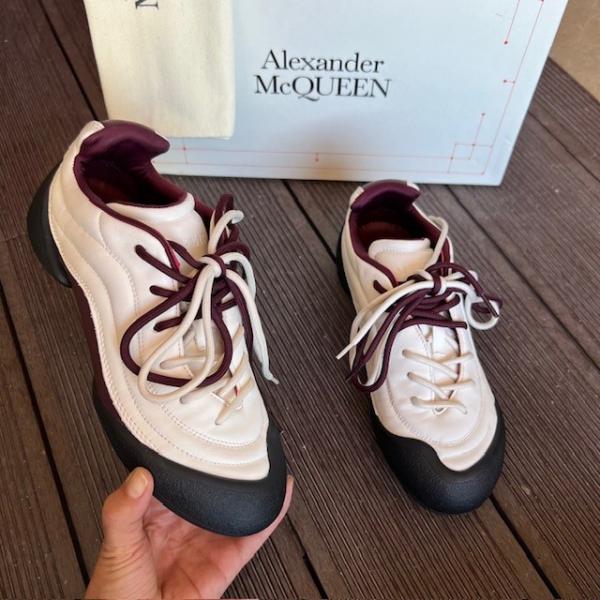 amq-beyaz-bordo-sneaker-resim-3595.jpg