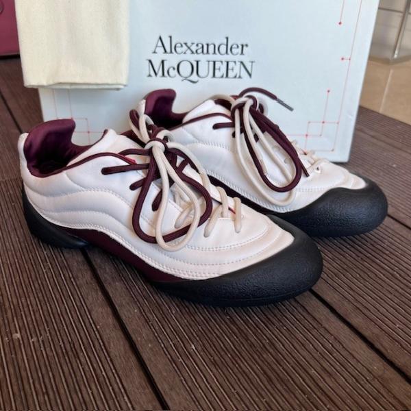 amq-beyaz-bordo-sneaker-resim2-3595.jpg