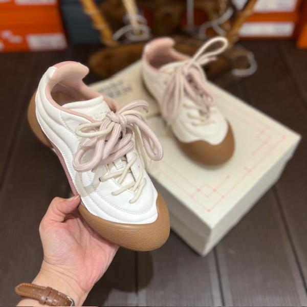 amq-beyaz-pembe-sneaker-1-resim4-6572.jpg