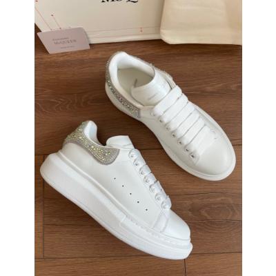 AMQ BEYAZ RENKLİ SNEAKER 