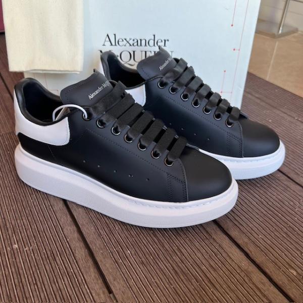 amq-siyah-beyaz-sneaker--resim2-3592.jpg