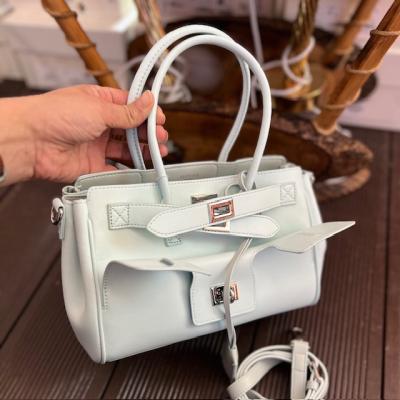 BLNCG BUZ MAVİSİ KÜÇÜK BOY ÇANTA 