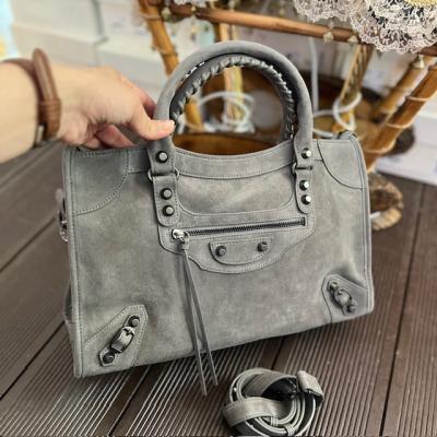 BLNCG GRİ SÜET BÜYÜK BOY ÇANTA 