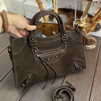 BLNCG KAHVE SÜET BÜYÜK BOY ÇANTA 