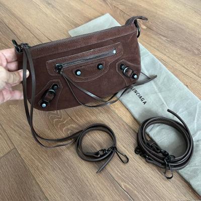 BLNCG KÜÇÜK BOY ACI KAHVE ÇANTA 