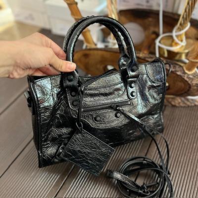 BLNCG SİYAH DERİ ORTA BOY ÇANTA-2