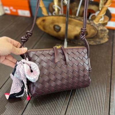 BTTVNT BORDO ORTA BOY İNTRECCİATO