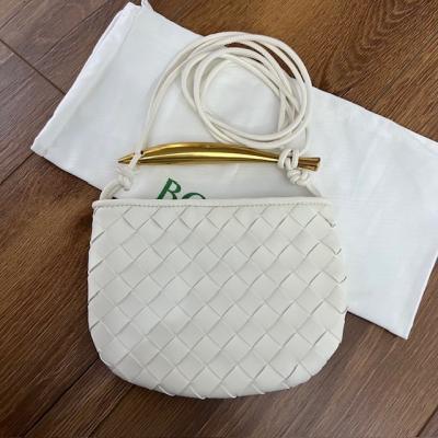 BTTVNT KÜÇÜK BOY EKRU ÇANTA 