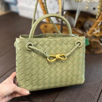 BTTVNT YEŞİL ORTA BOY ÇANTA 