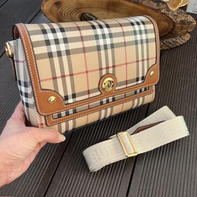 BURBRRY TABA BÜYÜK BOY ÇANTA 