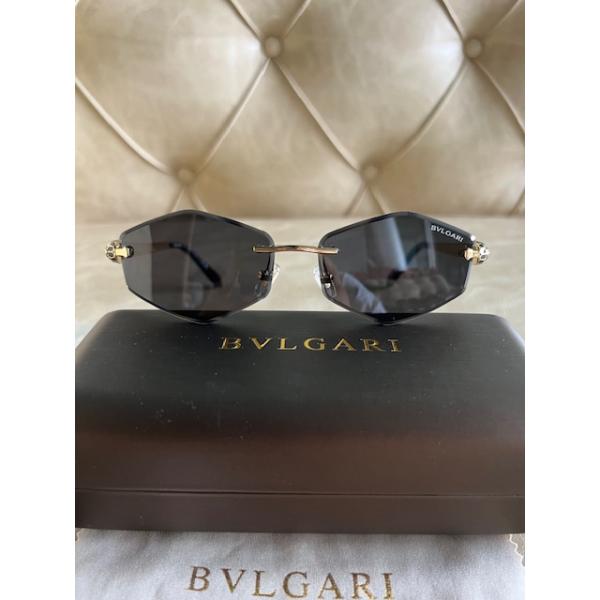 bvlg-gold-siyah-kod-29-resim-3803.jpg