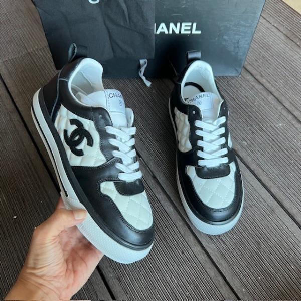 chnl-beyaz-siyah-sneaker--resim-3631.jpg