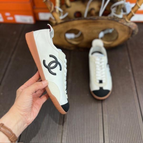 chnl-beyaz-siyah-sneaker-resim2-7931.jpg