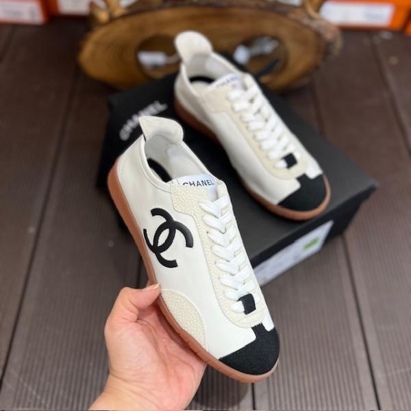chnl-beyaz-siyah-sneaker-resim4-7931.jpg