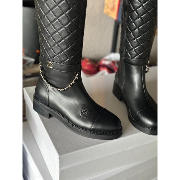 chnl-siyah-zincirli-cizme--resim3-5324.jpg