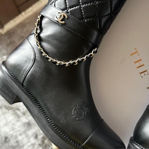 chnl-siyah-zincirli-cizme--resim5-5324.jpg