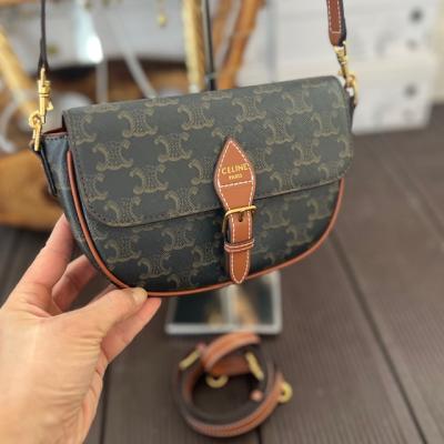 CLNE MONOGRAM DERİ ASKILI ÇANTA 