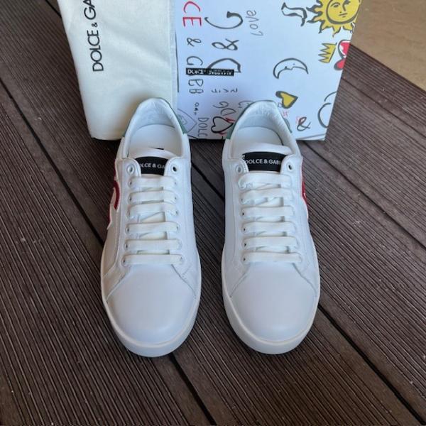 dg-beyaz-logolu-sneaker--resim3-3644.jpg