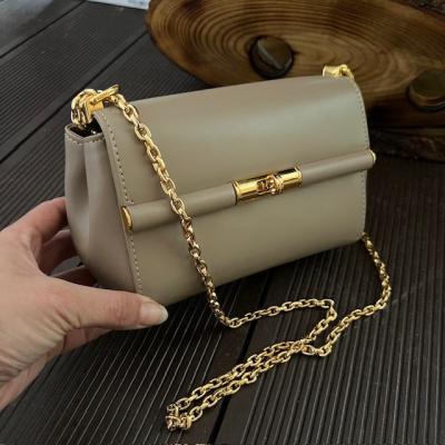 DG VİZON ZİNCİR ASKILI ÇANTA 