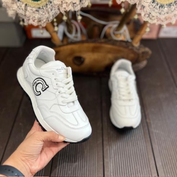 dior-beyaz-sneaker--resim-7885.jpg