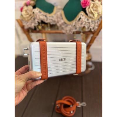 DİOR GÜMÜŞ TABA RİMOWA