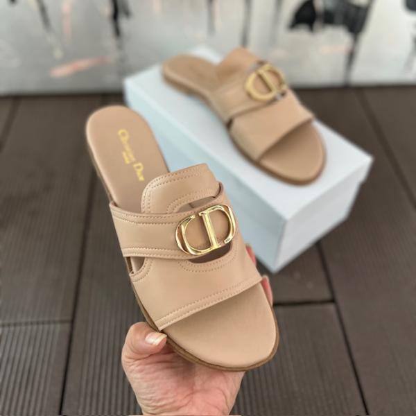 dior-nude-terlik--resim4-7556.jpg