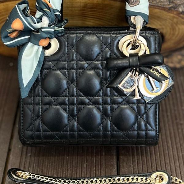 dior-siyah-canta--resim3-7261.jpg