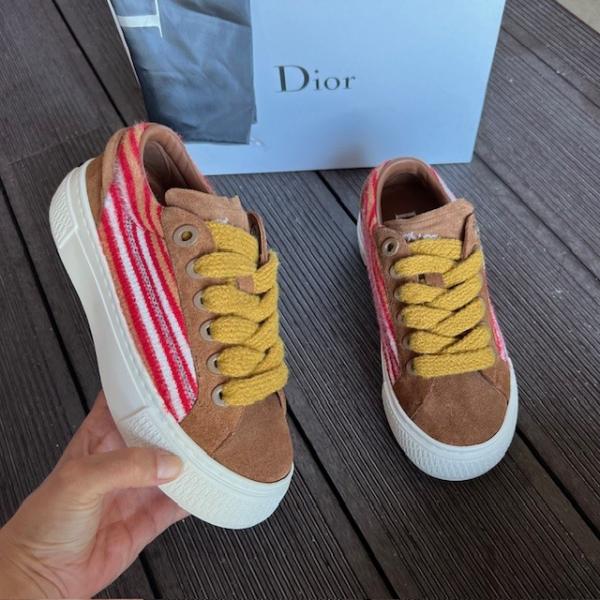 dr-taba-kirmizi-sneaker--resim-3686.jpg
