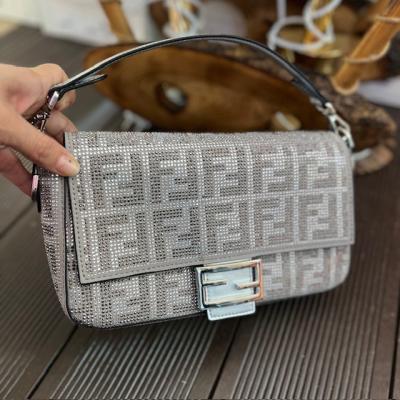 FND GÜMÜŞ ORTA BOY ÇANTA 