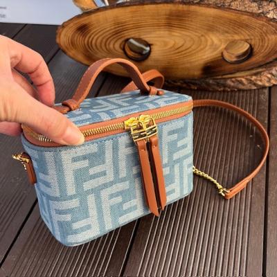 FND MAVİ KUTU ÇANTA 