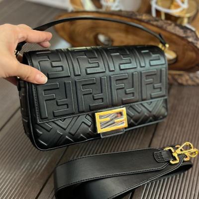 FND SİYAH ASKILI ÇANTA 