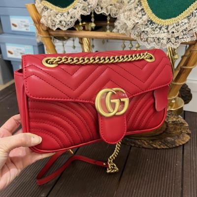 GCC KIRMIZI ASKILI ÇANTA 