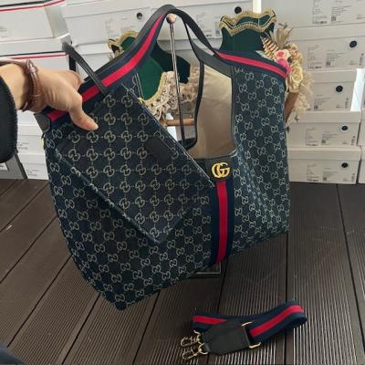 GCC BÜYÜK BOY LACİVERT ÇANTA