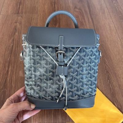 GYRD ORTA BOY GRİ SIRT ÇANTASI