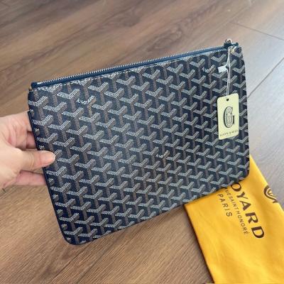 GYRD ORTA BOY İNCE LACİVERT ÇANTA 