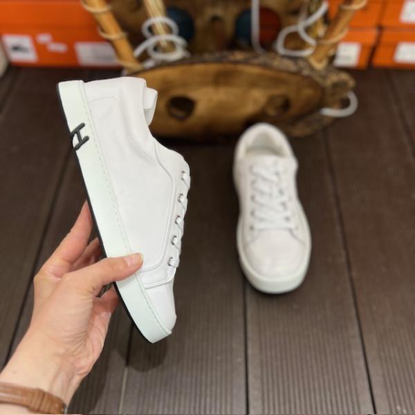 hrms-beyaz-deri-sneaker-2-resim2-6549.jpg