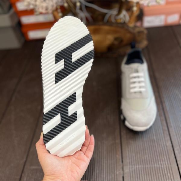 hrms-gri-sneaker-2-resim5-7863.jpg