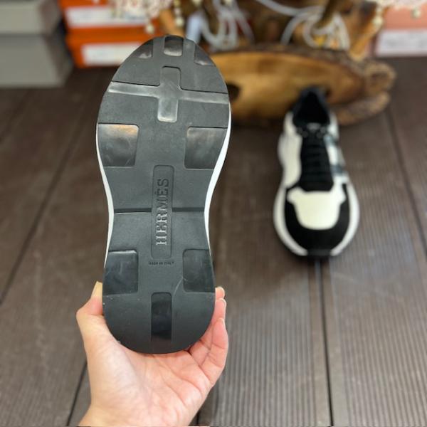 hrms-siyah-beyaz-sneaker--resim5-7859.jpg
