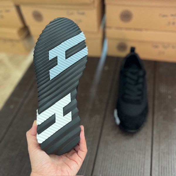 hrms-sneaker-siyah-resim5-8216.jpg