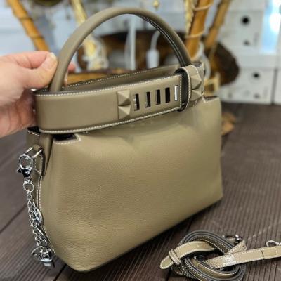 HRMS VİZON DERİ ASKILI 27'LİK ÇANTA 