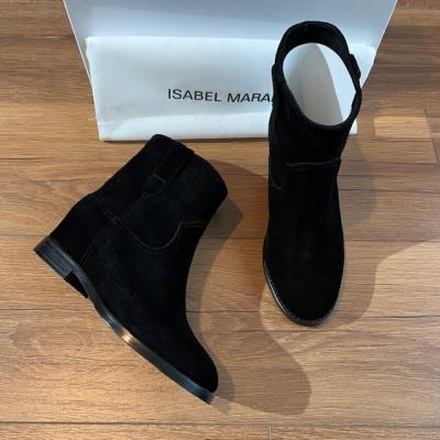 ISAMARANT SİYAH TOPUKLU BOT 