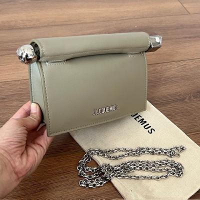 JACQ HAKİ ZİNCİR ASKILI ÇANTA 