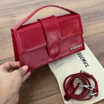 JACQ KIRIMIZI ORTA BOY ÇANTA 